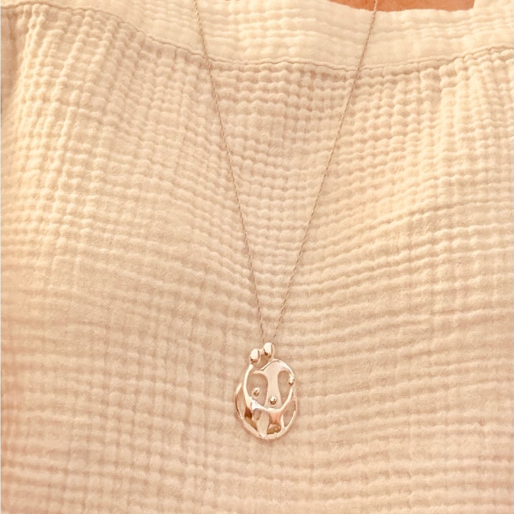 Carolyn Pollack Silver Family Love
 Pendant Necklace
